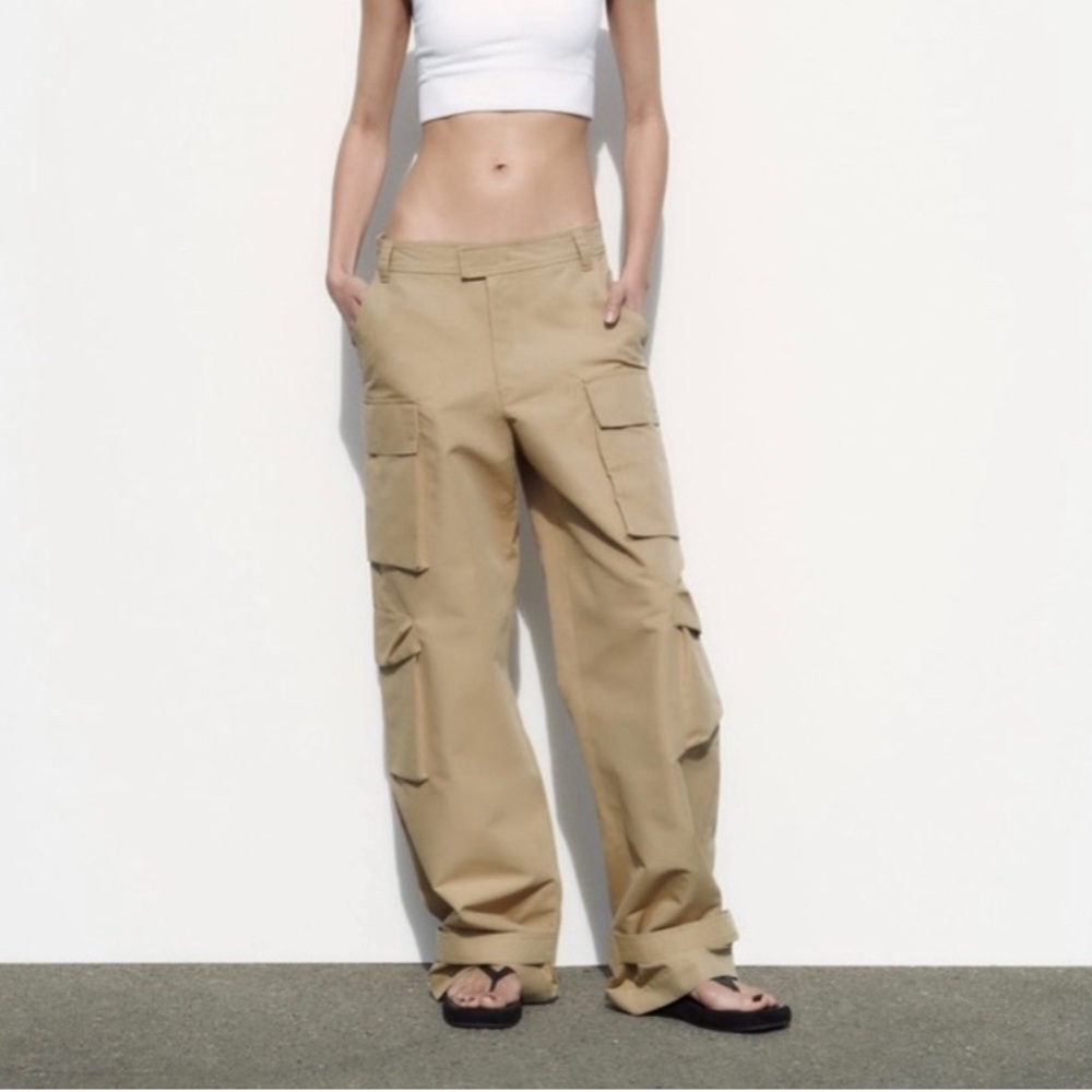Zara Wide Leg Cargo Pants
